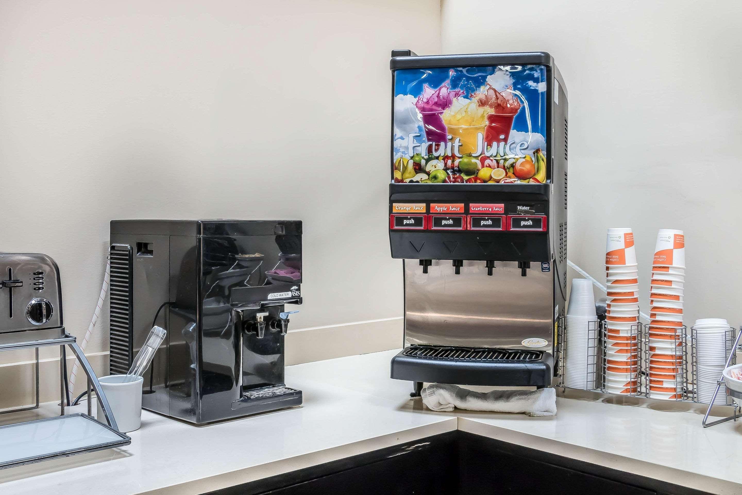 Comfort Inn Savannah Bagian luar foto