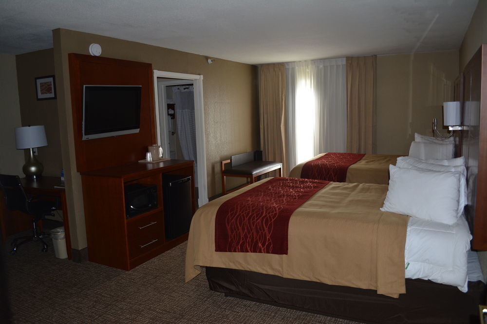 Comfort Inn Savannah Bagian luar foto